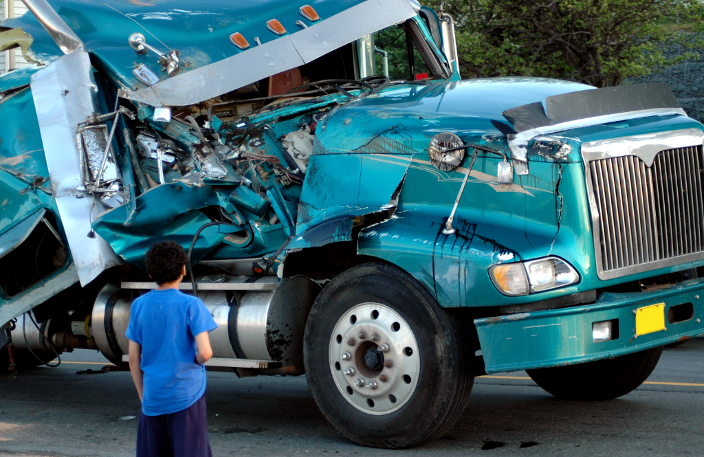 Tractor-Trailer Accident Lawsuits: When Do I Have a Case?